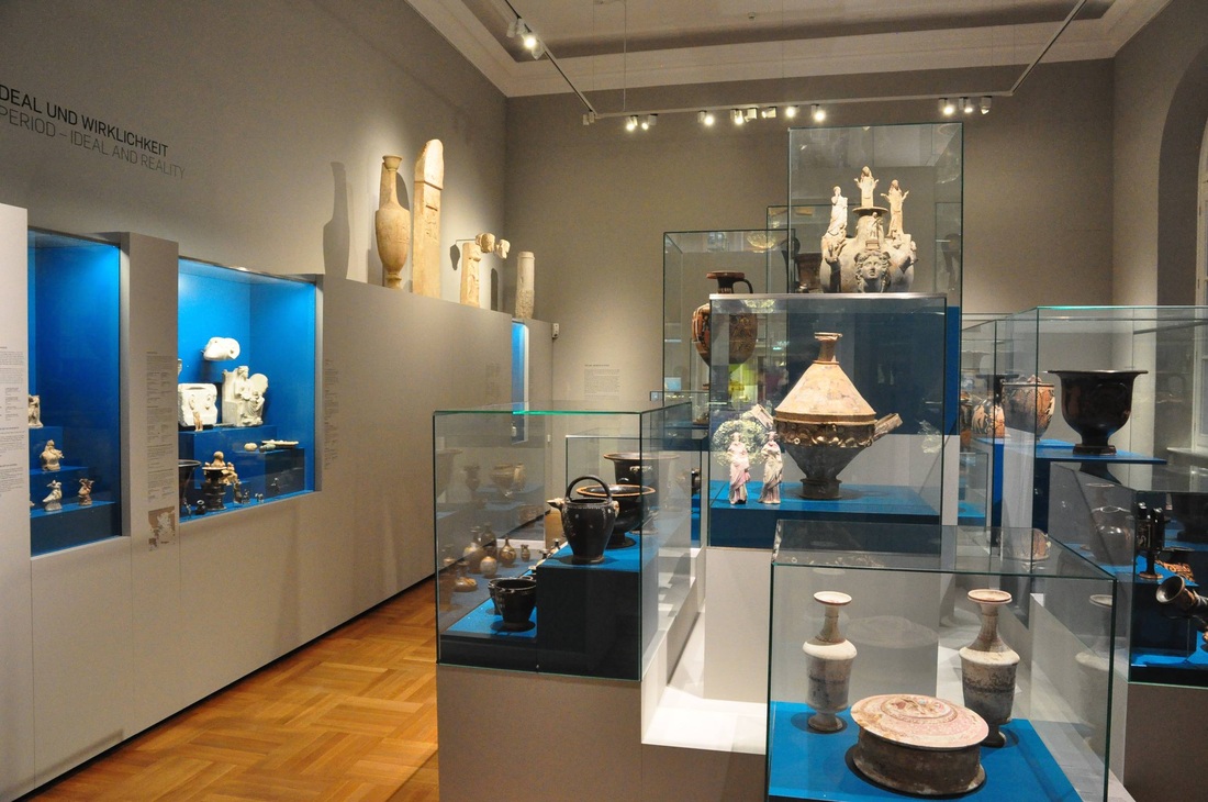 High ledge and stacked display cases, Museum of Arts and Crafts, Hamburg